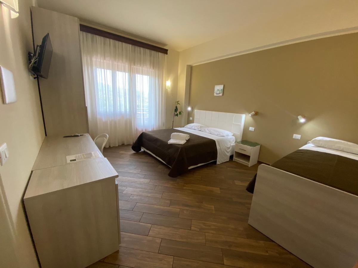 All'Anoneto B&B Catona Di Reggio Calabria Exterior photo